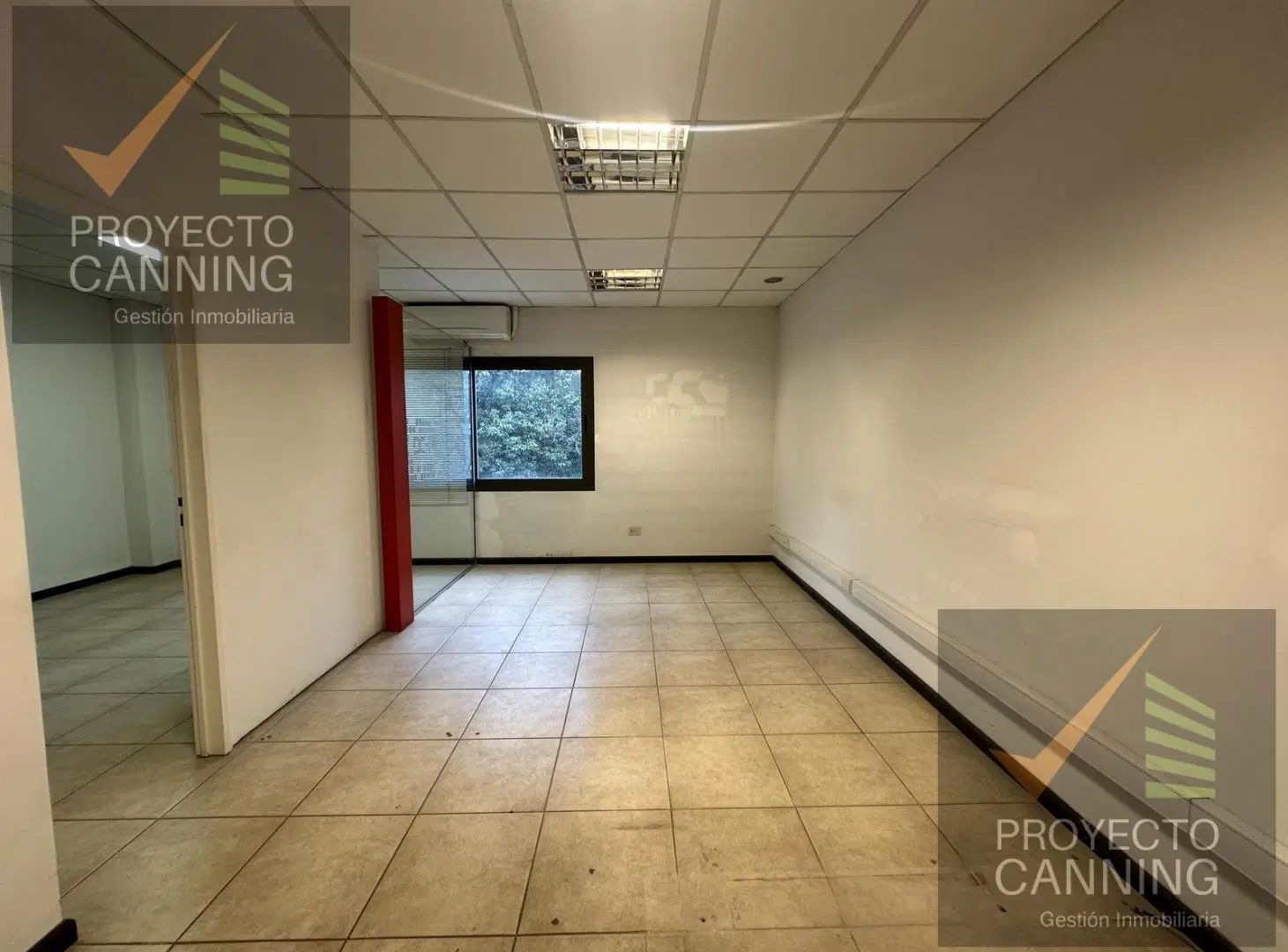 Oficina en alquiler en el Shopping Plaza Canning 2
