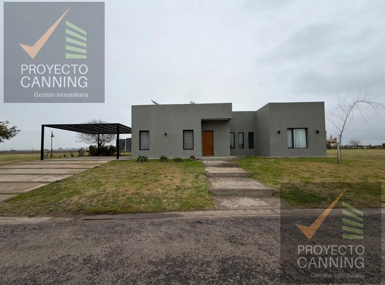 Venta Casa en Barrio Club De Campo San Lucas, San Vicente. 2