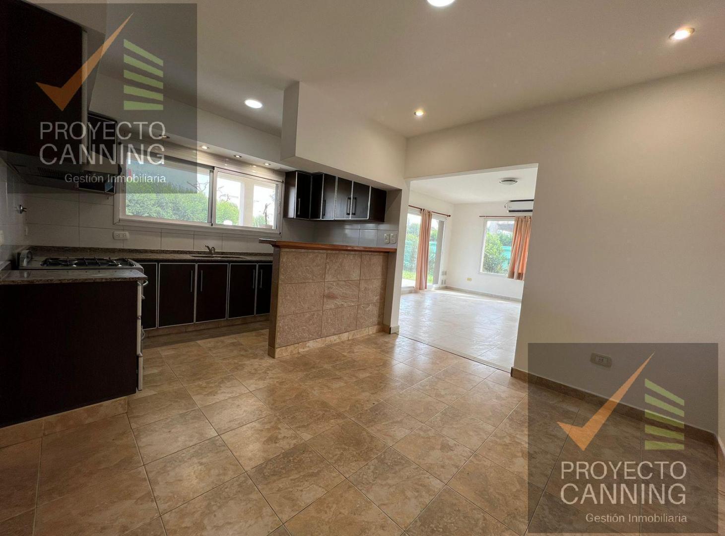 Foto de Casa en Alquiler en Barrio Don Joaquin Canning, imagen 4