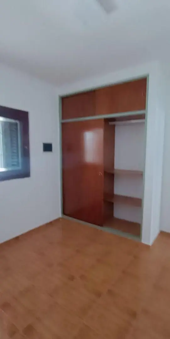 Venta! 136 y 34 Hermoso duplex, dos dorm, cochera, parque y quincho 4