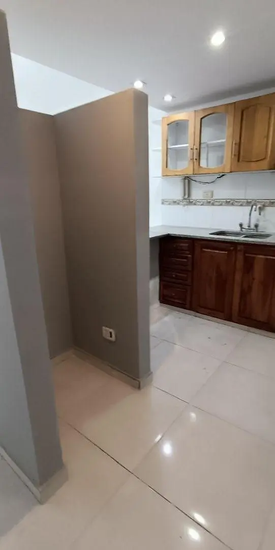 Venta! 136 y 34 Hermoso duplex, dos dorm, cochera, parque y quincho 5