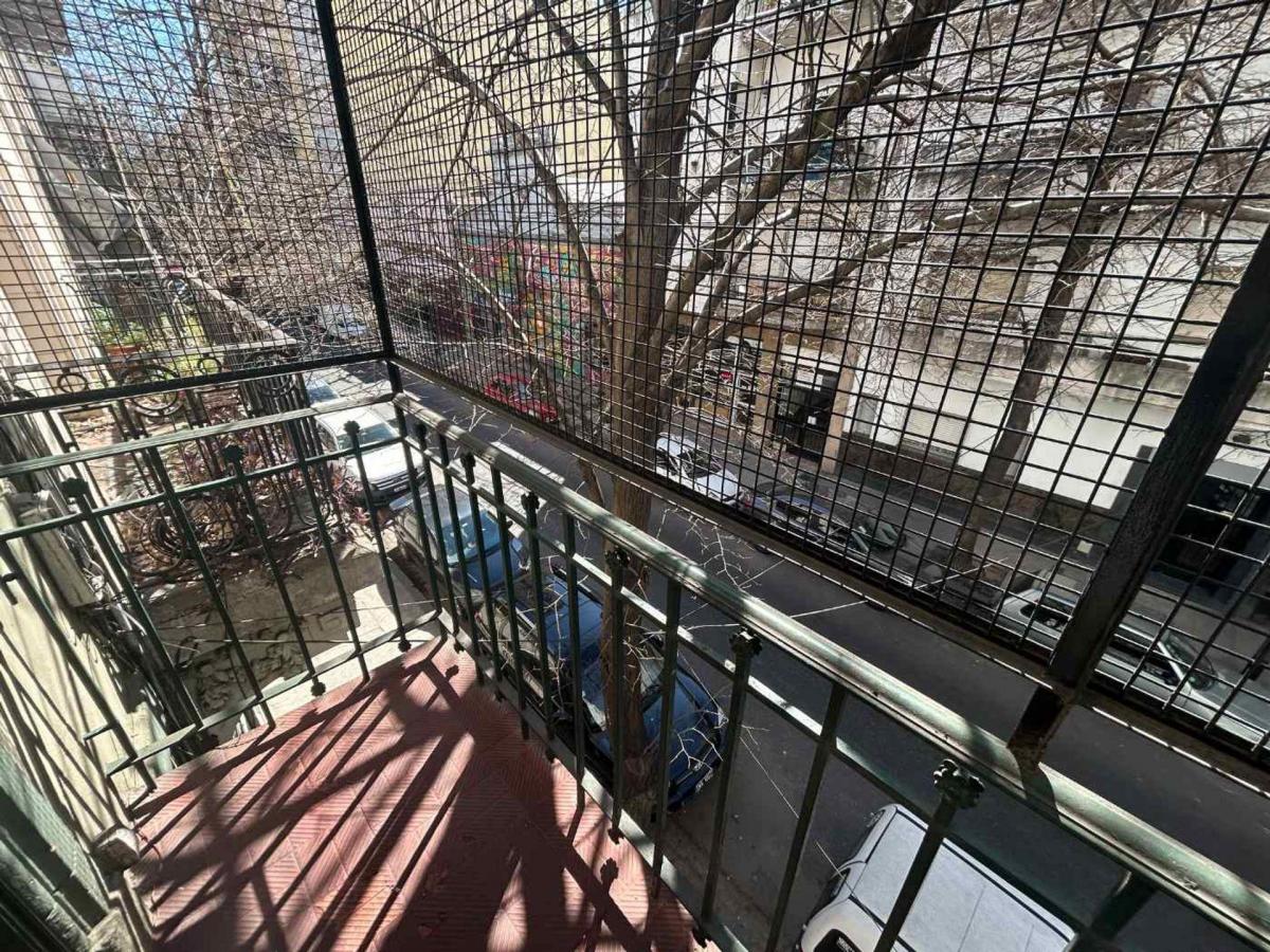 Vende PH C/ Terraza y Quincho en Flores S/expensas 1