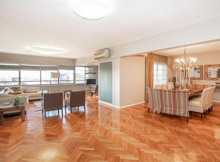Venta departamento  piso alto coche fija +Seg 24 h 5