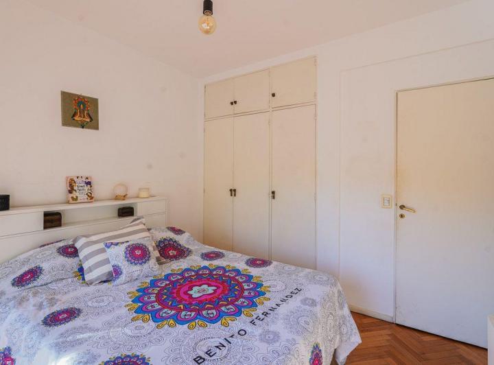 VENTA 4 AMBIENTES CON COCHERA EN PARQUE CHACABUCO 5
