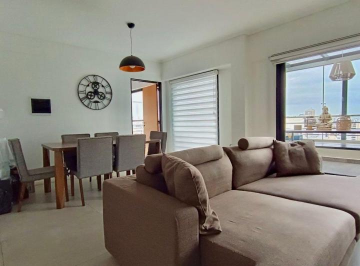VENTA DEPTO 5 AMB TERRAZA/ QUINCHO/ COCH/FLORES 2