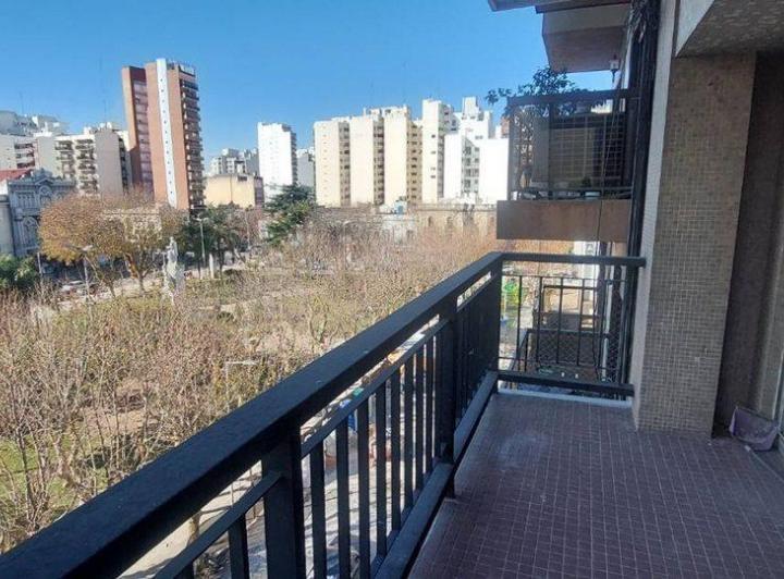 Departamento en Venta - Avellaneda - 5 Ambientes 3
