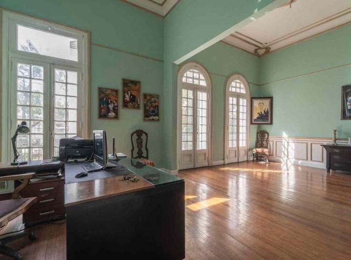 Departamento 7 ambientes a Metros Avenida San Juan 2
