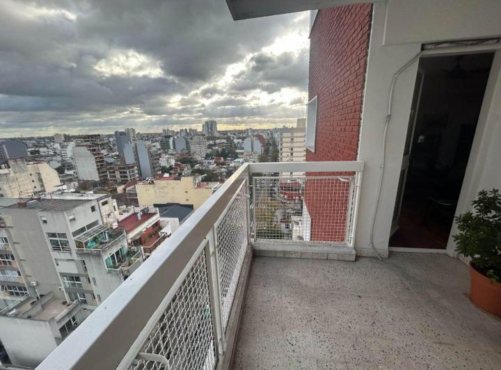 ALQUILA SEMIPISO C COCH MOVIL PISO ALTO BELGRANO 1