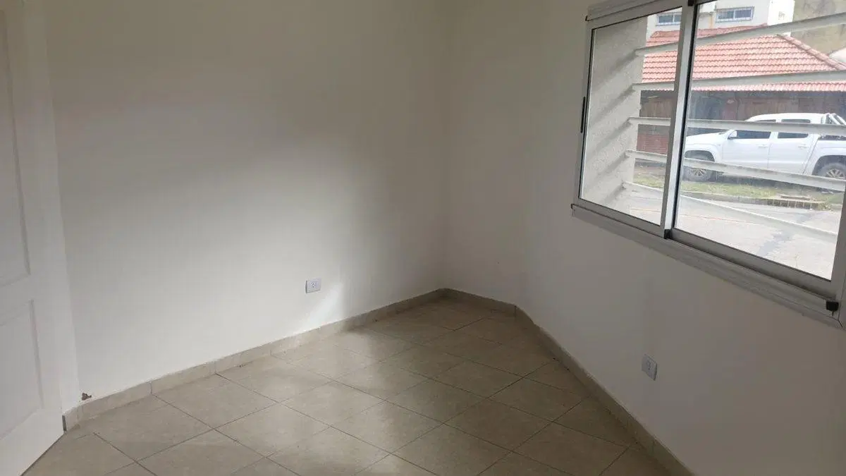 PH 3 AMB A ESTRENAR – PB A LA CALLE – SIN EXPENSAS 2