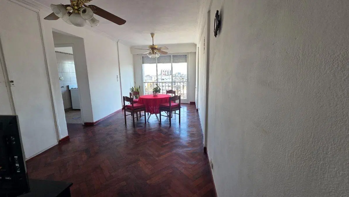 OPORTUNIDAD VENTA DEPTO 2 AMBIENTES BALCONES LUZ 4