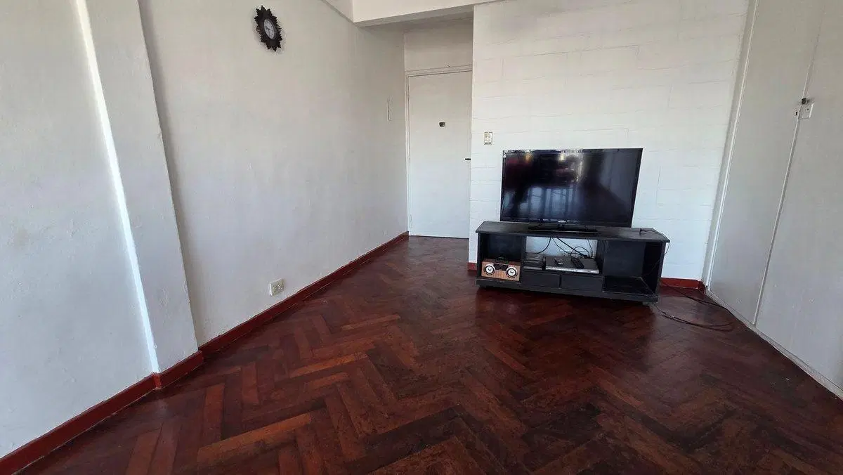 OPORTUNIDAD VENTA DEPTO 2 AMBIENTES BALCONES LUZ 5