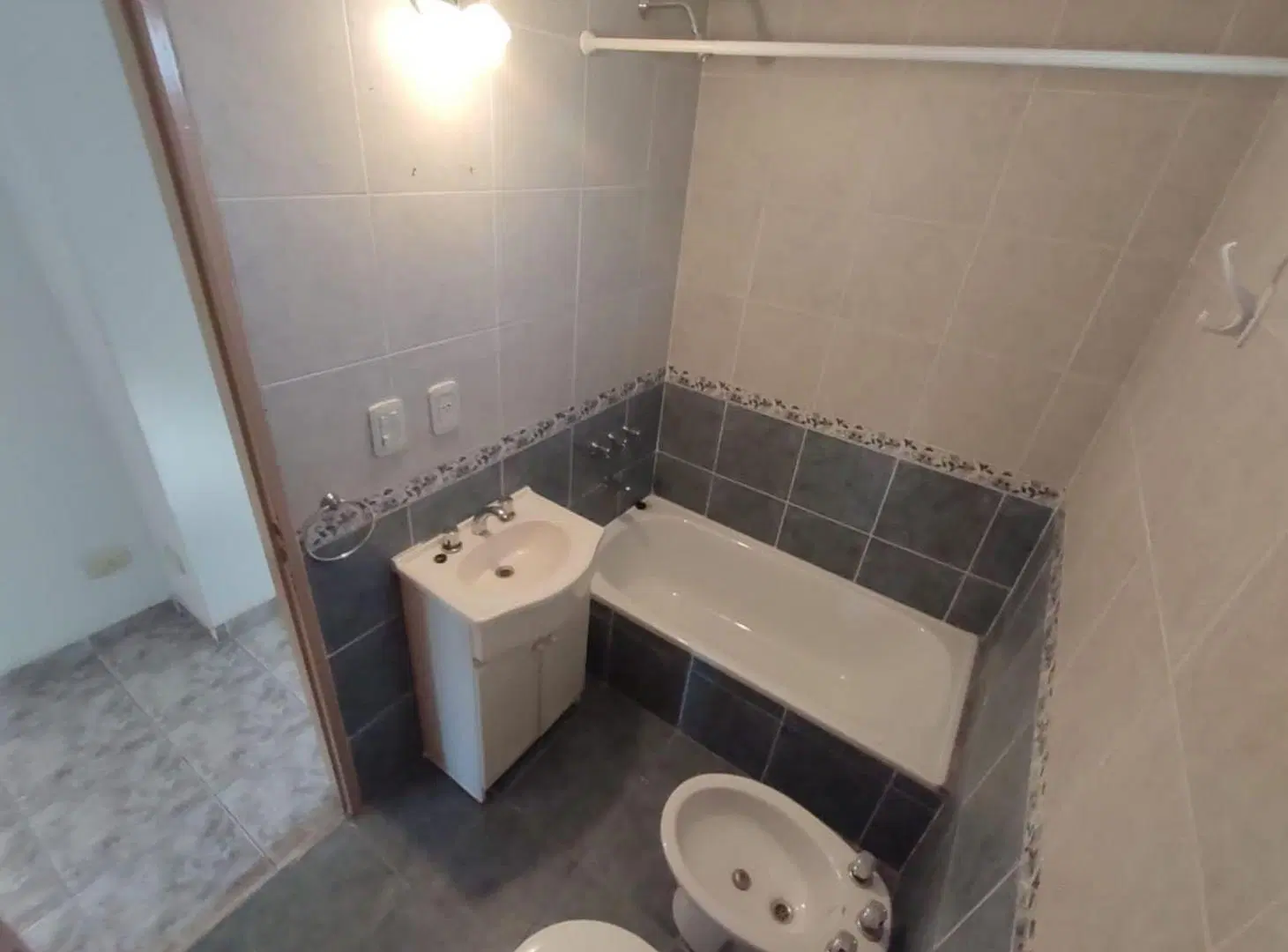 Dpto 4 amb,3 bañosTRIPLEX  200m2 5