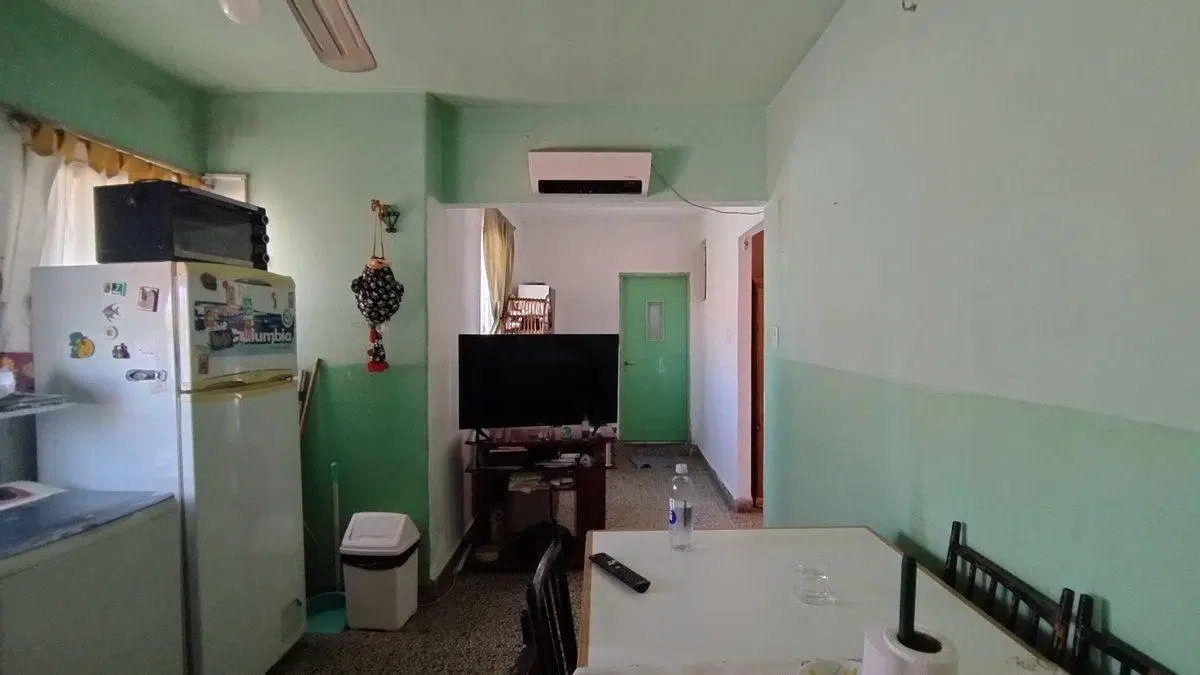 VENTA PH AMPLIO 3 ambientes con Terraza. 3