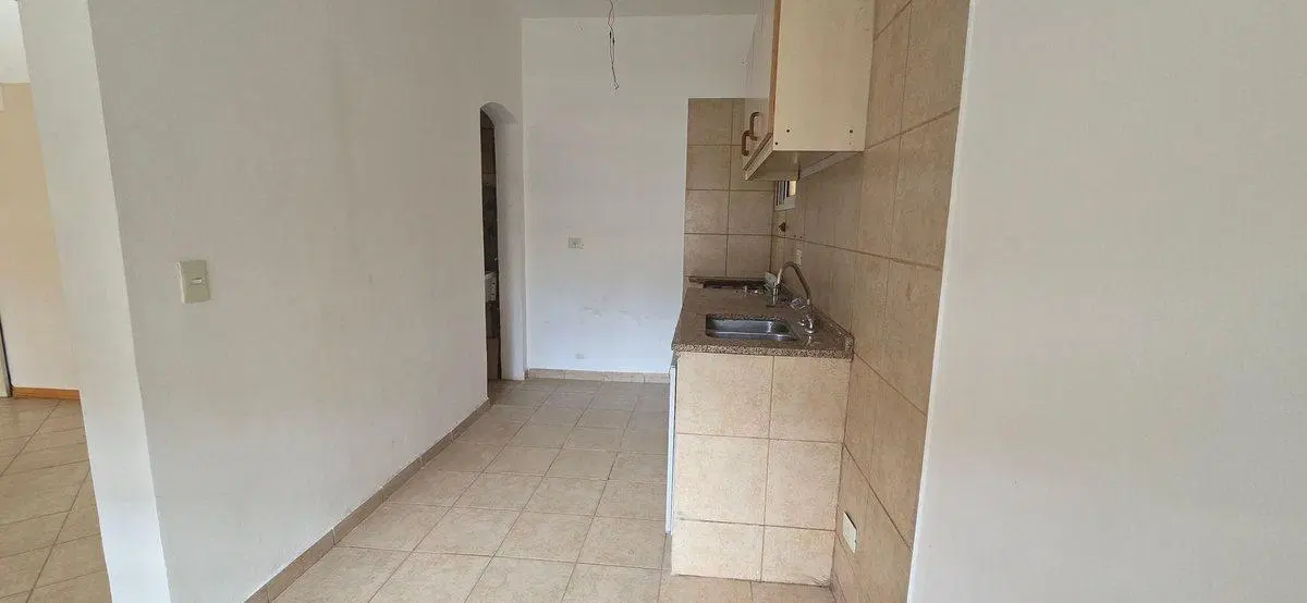 PH 3 AMBIENTES AL FRENTE EN VENTA EN CIUDADELA 2