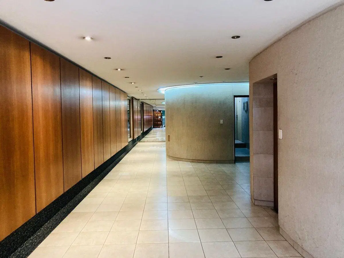 VENTA 4 AMBIENTES MONTE CASTRO PISO ALTO 5