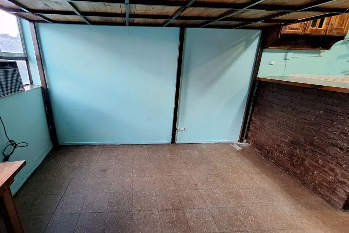 VENTA monoambiente/ entrepiso COCHERA Constitución 4