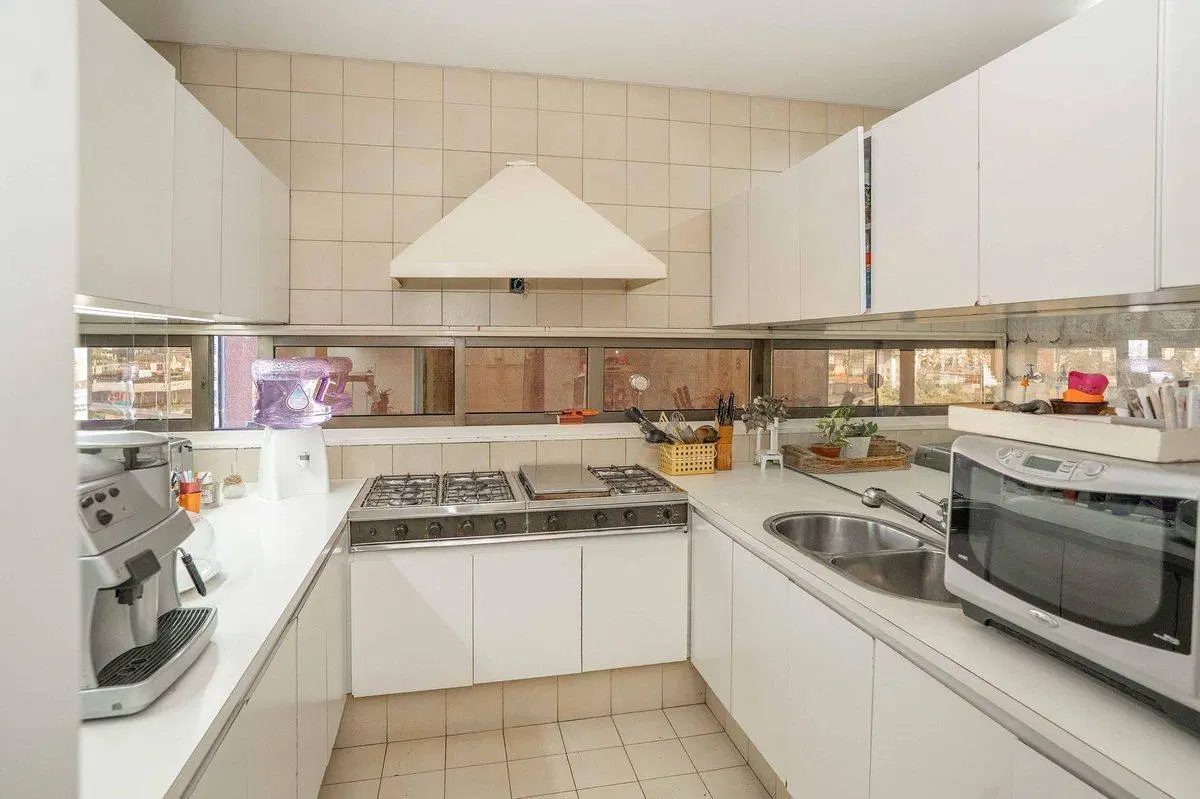 Venta departamento  5 amb cochera  Recoleta 4