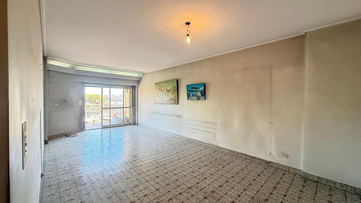VENTA 4 AMBIENTES BALCON COCHERA PATERNAL