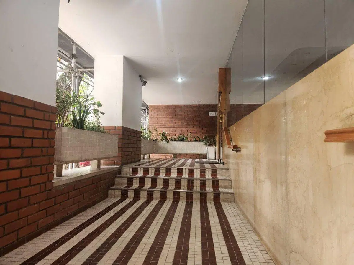 Departamento venta 4 ambientes con dep. Belgrano R 4