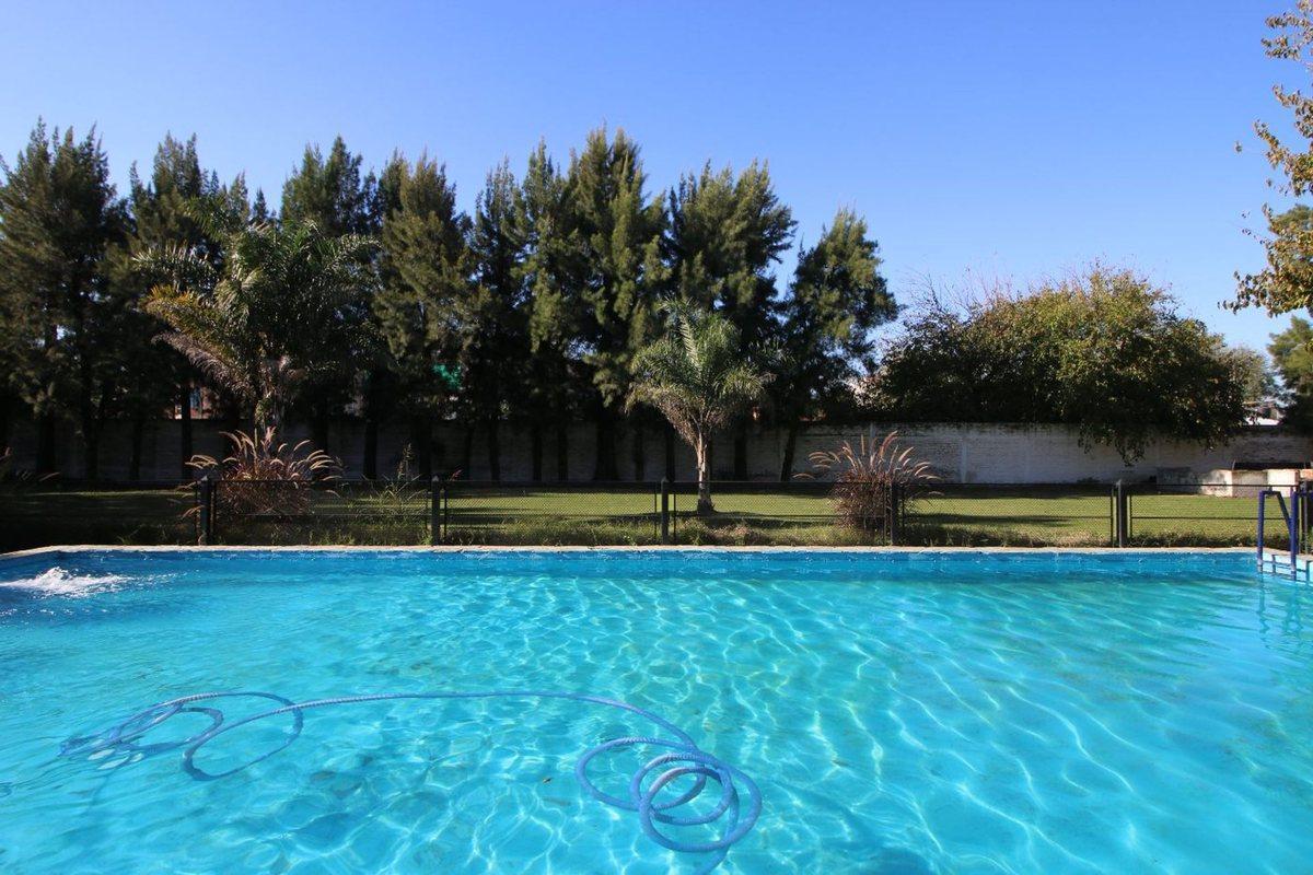 Venta quinta Vacacional 9 de Abril Montegrande