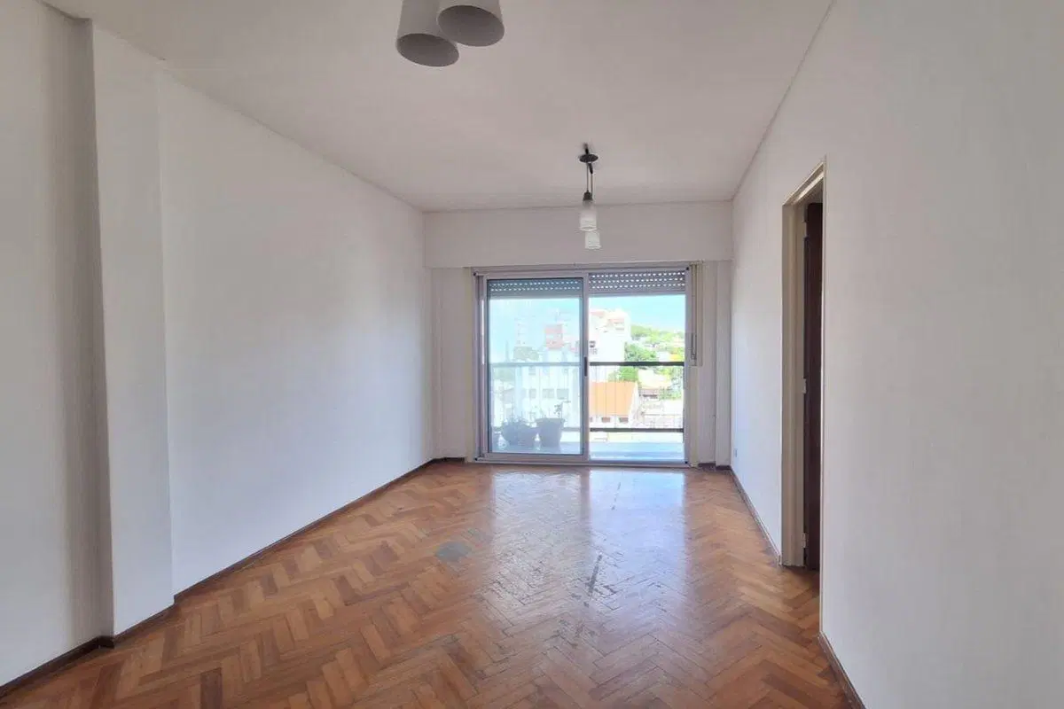 VENTA departamento 4 AMBIENTES en CABALLITO 5