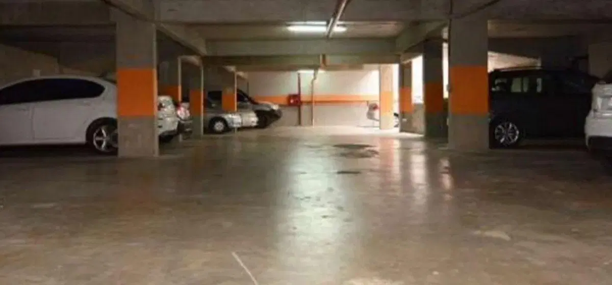 Venta Cochera Almagro 5