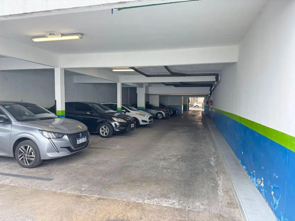Cochera en venta en Boedo 5