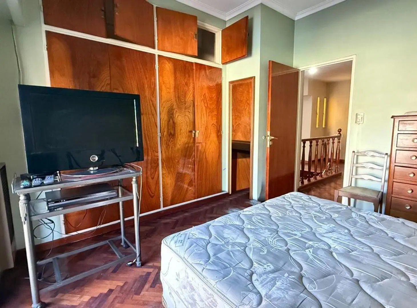 VENTA CASA 4 AMB ESCRITORIO PATIO COCHERA BARRACAS 4