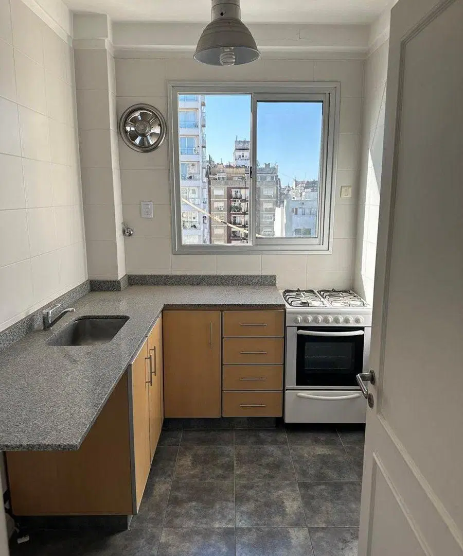 VENTA DEPARTAMENTO 2 AMBIENTES- INDEPENDENCIA 1200 2