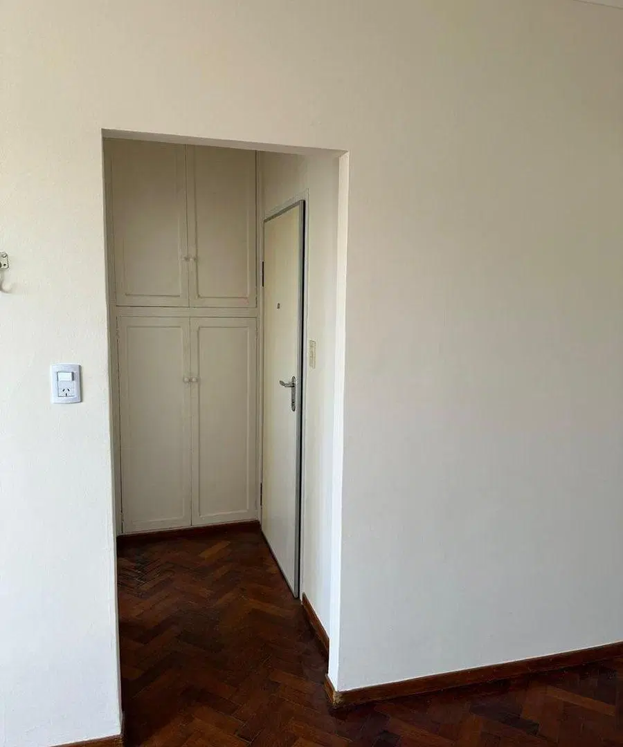 VENTA DEPARTAMENTO 2 AMBIENTES- INDEPENDENCIA 1200 3