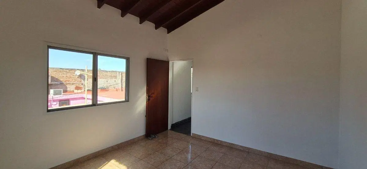Alquiler PH 3 Ambientes en Loma Hermosa 2