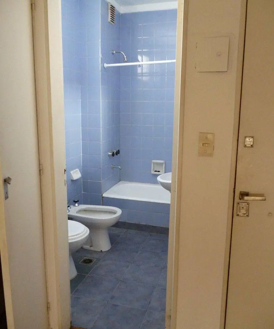 Monoambiente . Cocina kitchenette. Baño Completo . 4
