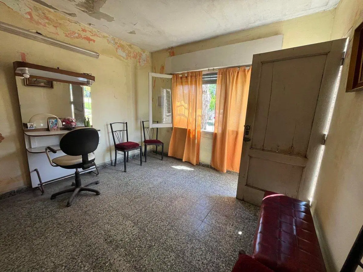 Venta Casa Refaccionar Merlo Excelente Ubicacion 4