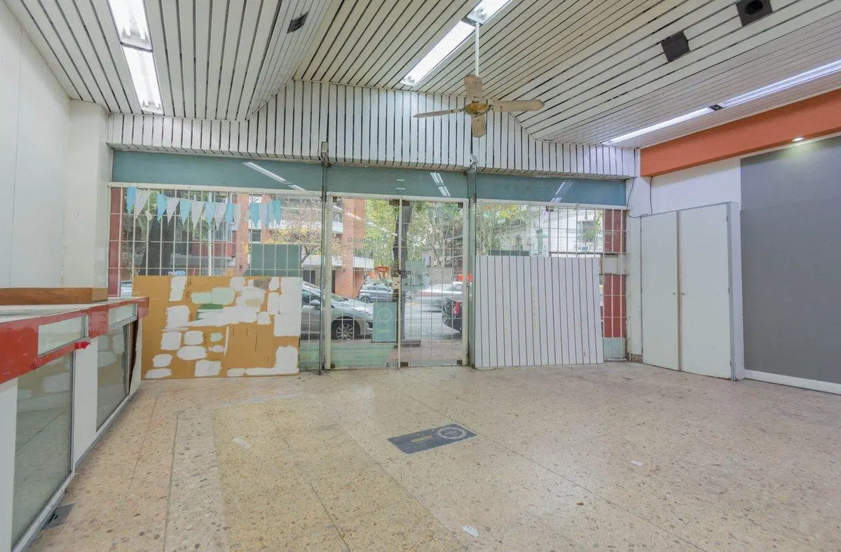 ALQUILER AMPLIO LOCAL COMERCIAL CABALLITO 2