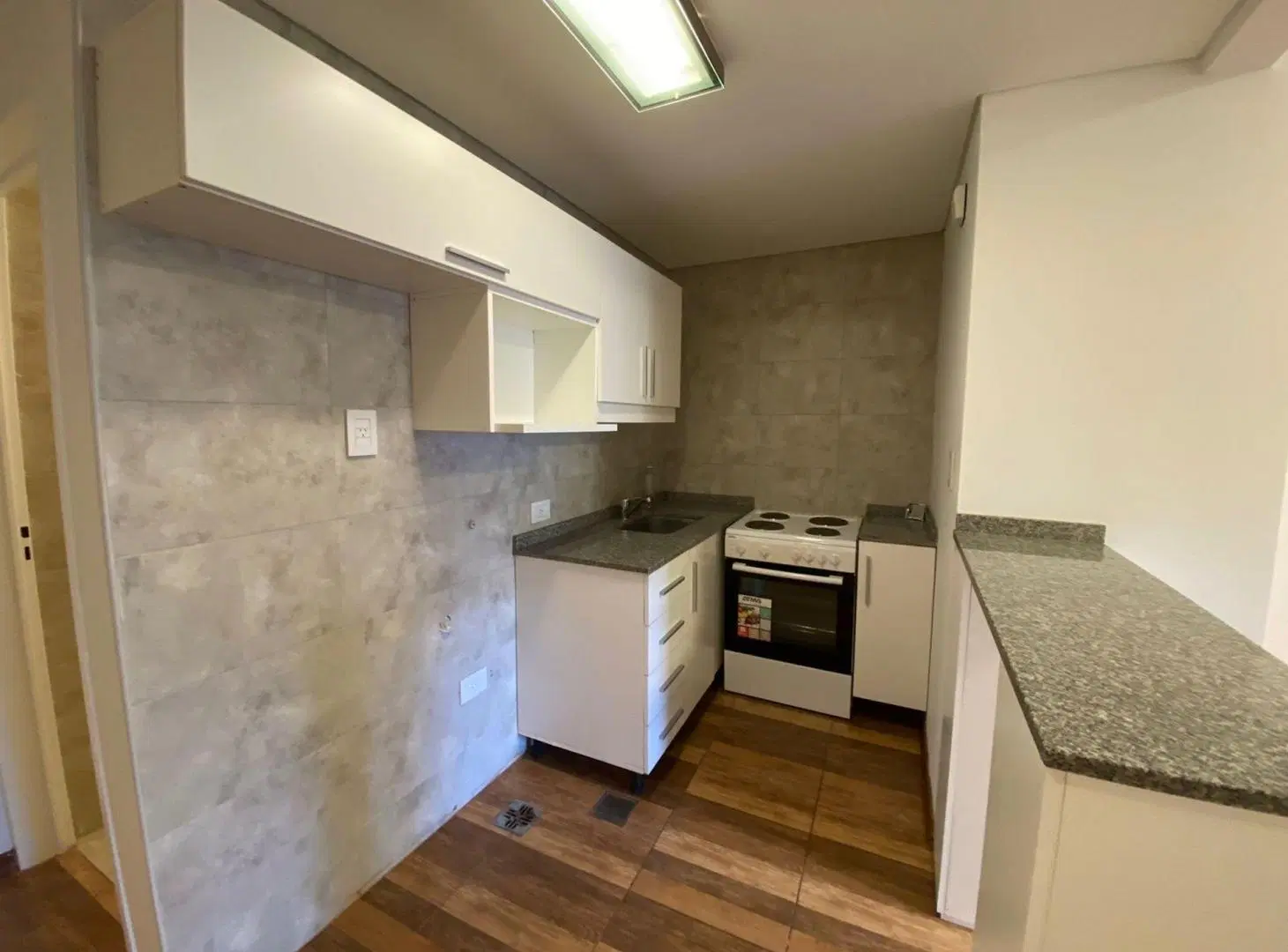 ALQUILER MONOAMBIENTE BALCON VILLA URQUIZA 4