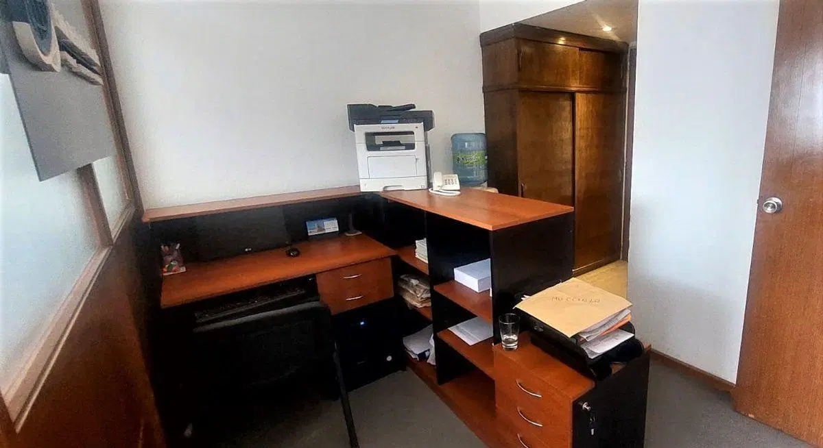VENTA OFICINA 3 ambientes San NICOLÁS baño propio 4