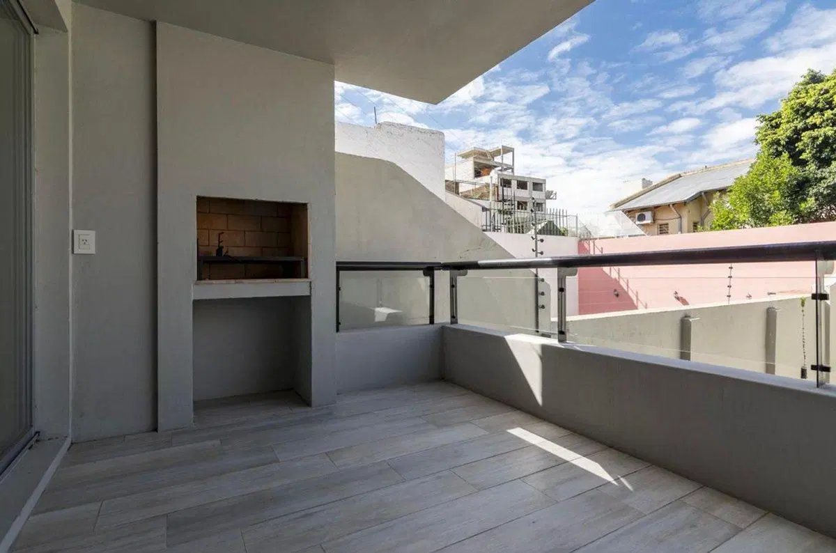 Venta departamento Monoambiente Divisible- Patio 4