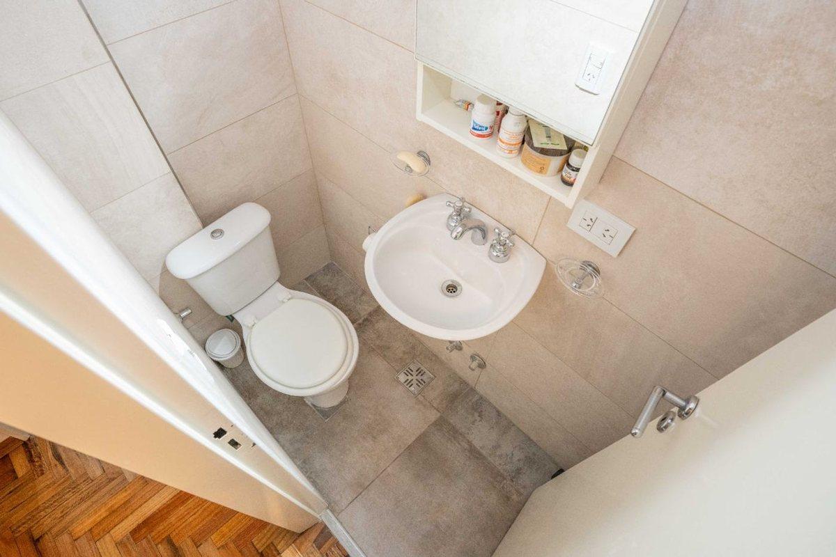 VENTA DEPARTAMENTO TRES AMBIENTES EN FLORESTA