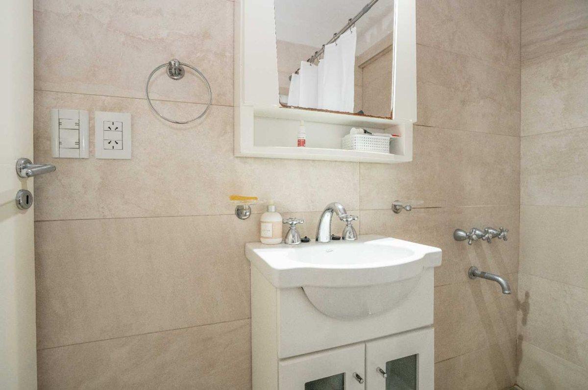 VENTA DEPARTAMENTO TRES AMBIENTES EN FLORESTA