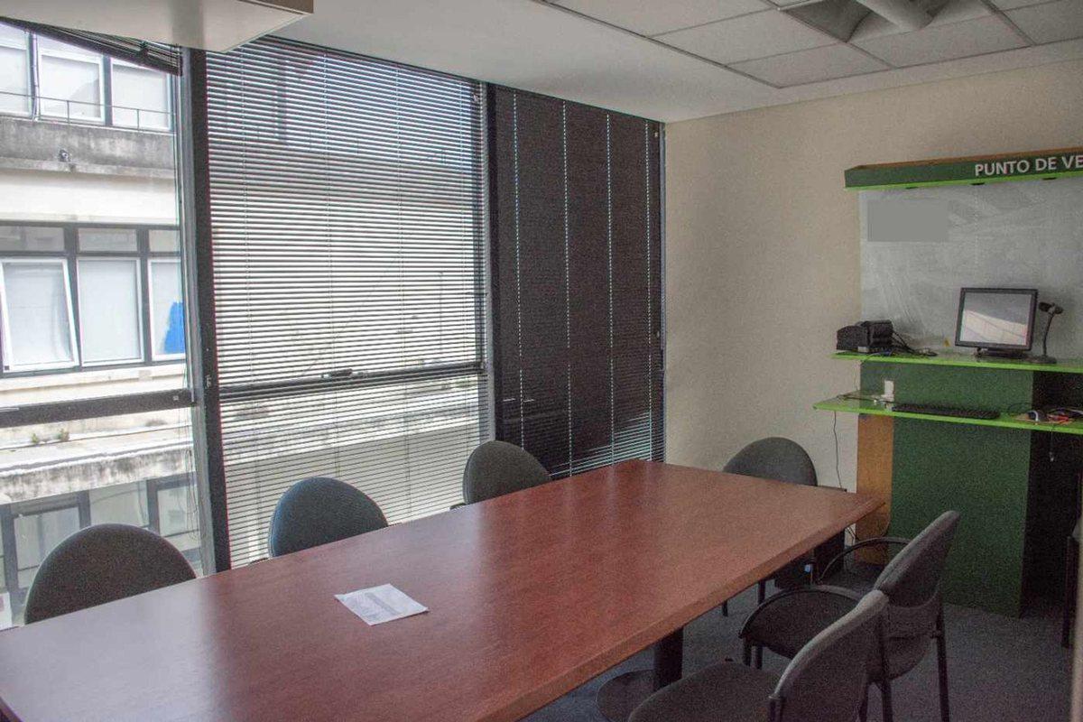 VENTA PISO EN EDIFICIO LA PRENSA