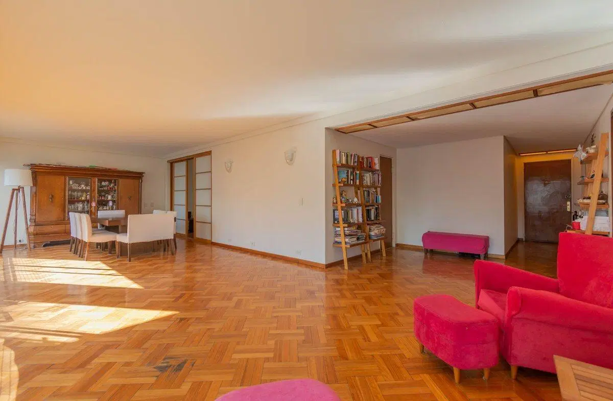 Venta Semipiso 4 Amb al frente c/Cochera. Belgrano 4