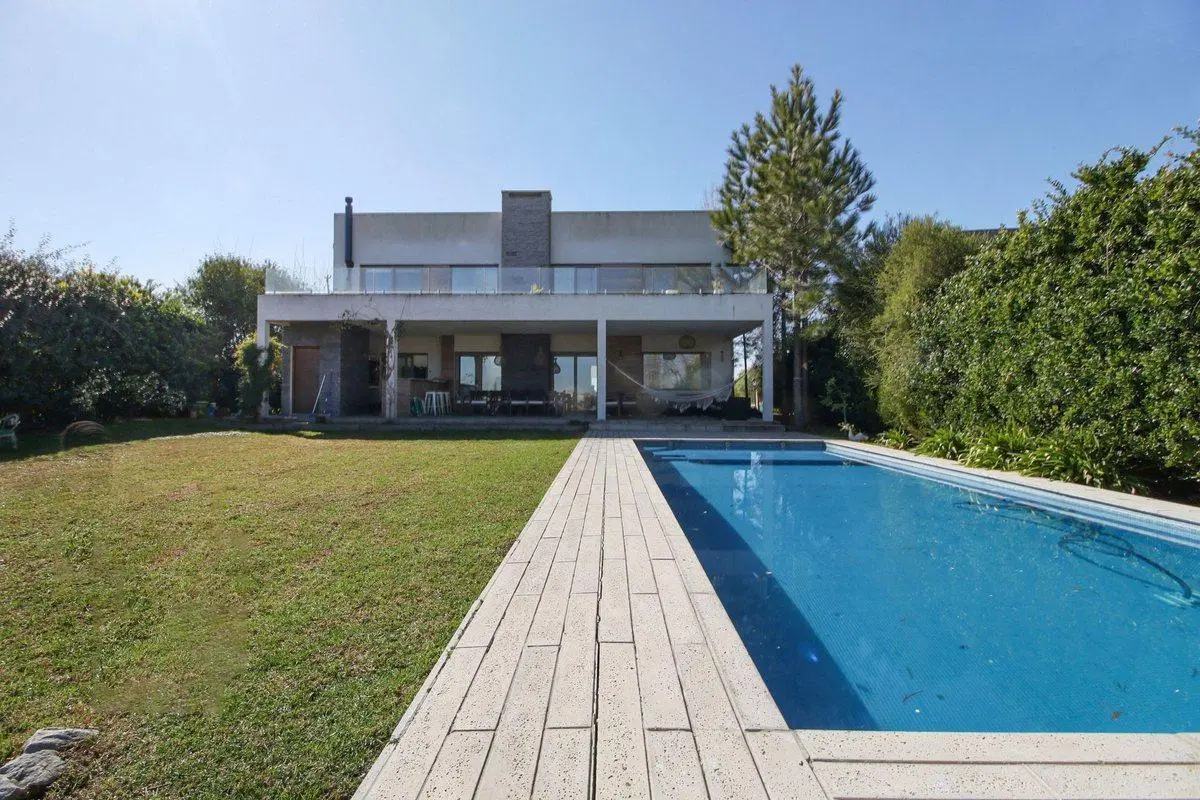 VENTA. San Sebastián casa a la laguna central ! 2