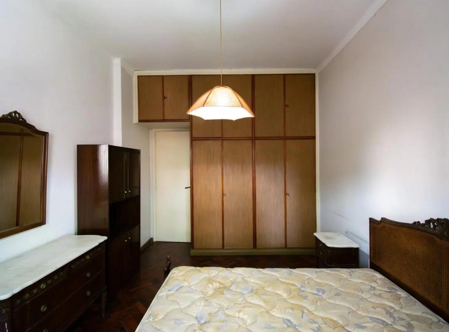 Venta 4 ambientes c/balcón, de época. Belgrano R 3