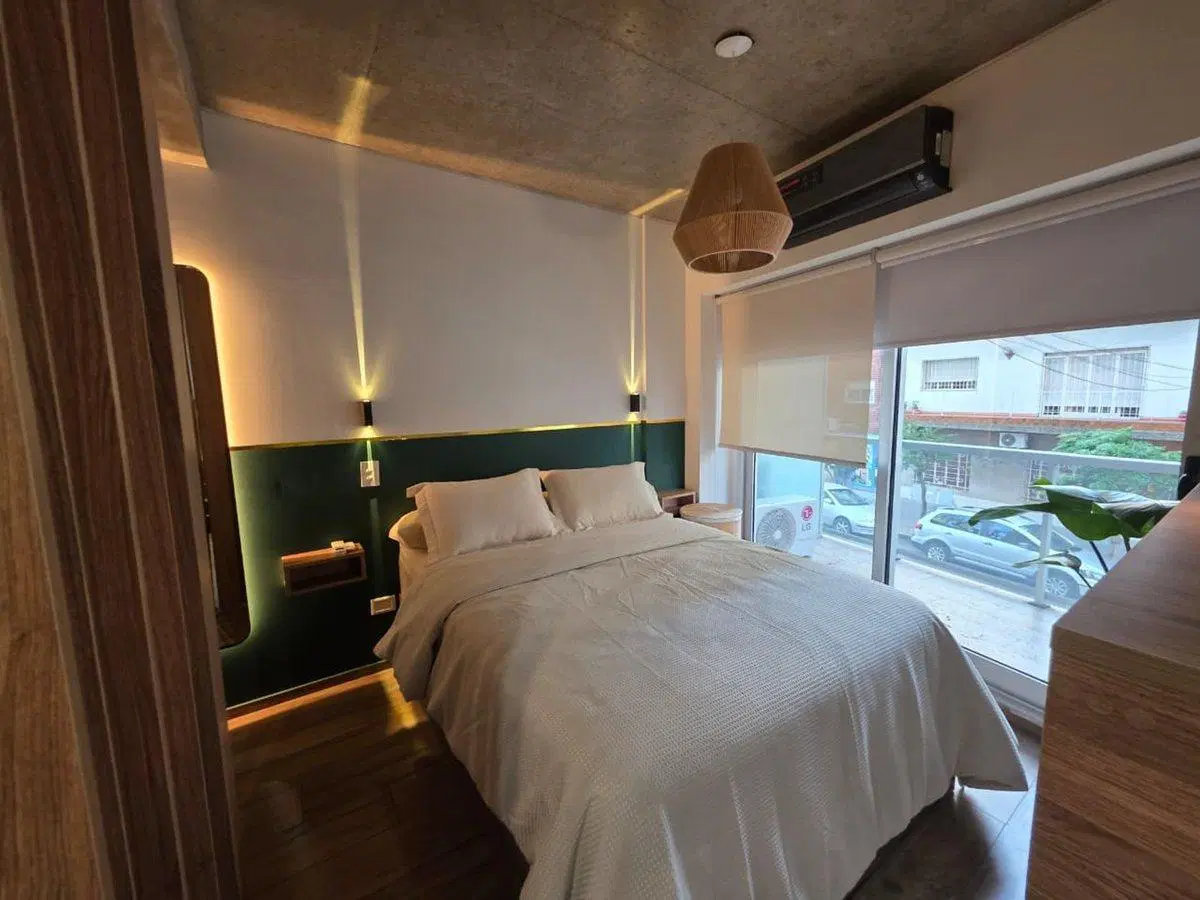 Venta monoambiente 2 balcones Nuñez 4