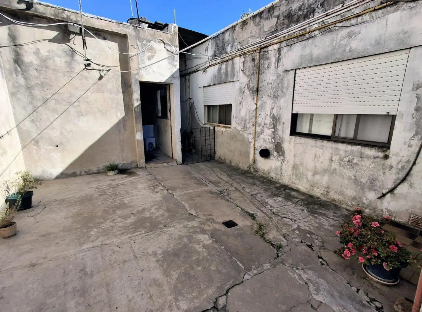 Casa en venta en Villa Maipú 6 amb. para reciclar 2
