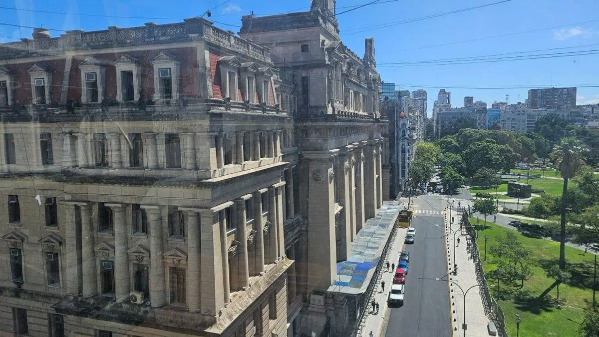 Venta oficina despacho frente a palacio Tribunales 4
