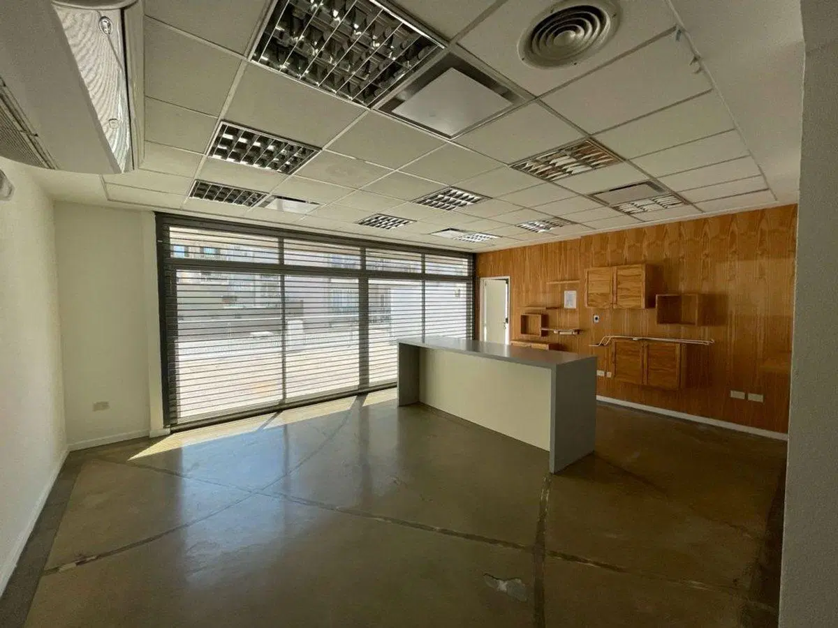 VENTA EN BLOCK EDIFICIO DE OFICINAS ABASTO 4