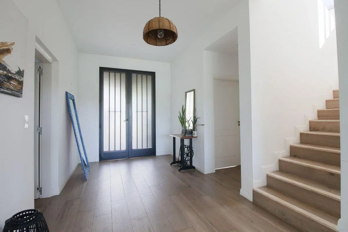 VENTA CASA 6 AMB A LAGUNA EN BARRIO SAN FRANCISCO 3