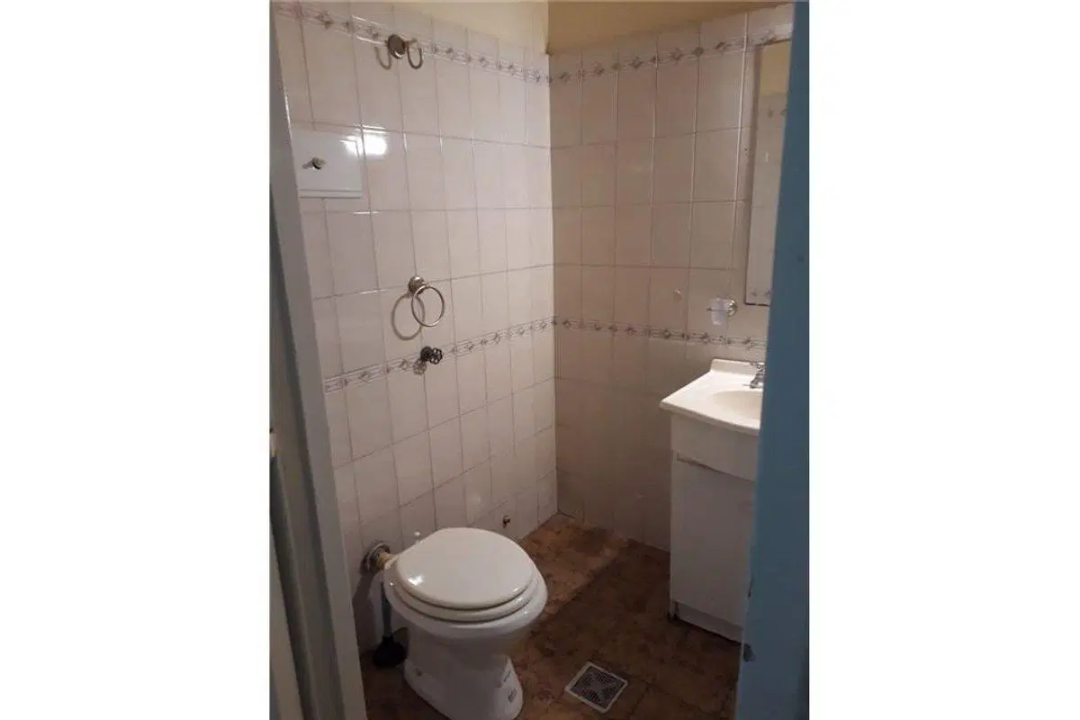 Departamento Venta 2 ambientes. Balcón. 5