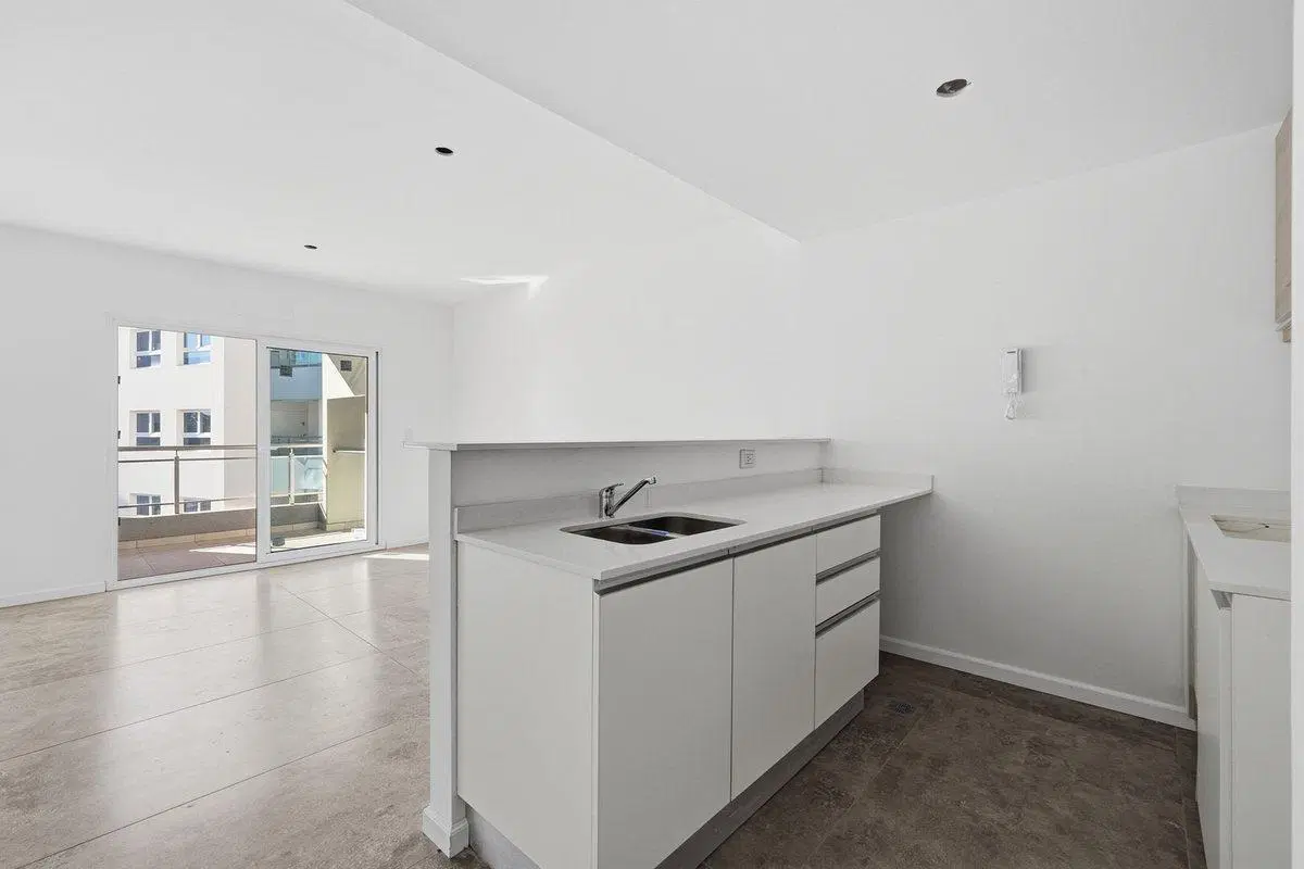 VENTA DEPARTAMENTO 2 AMBIENTES - CANNING CENTER 3